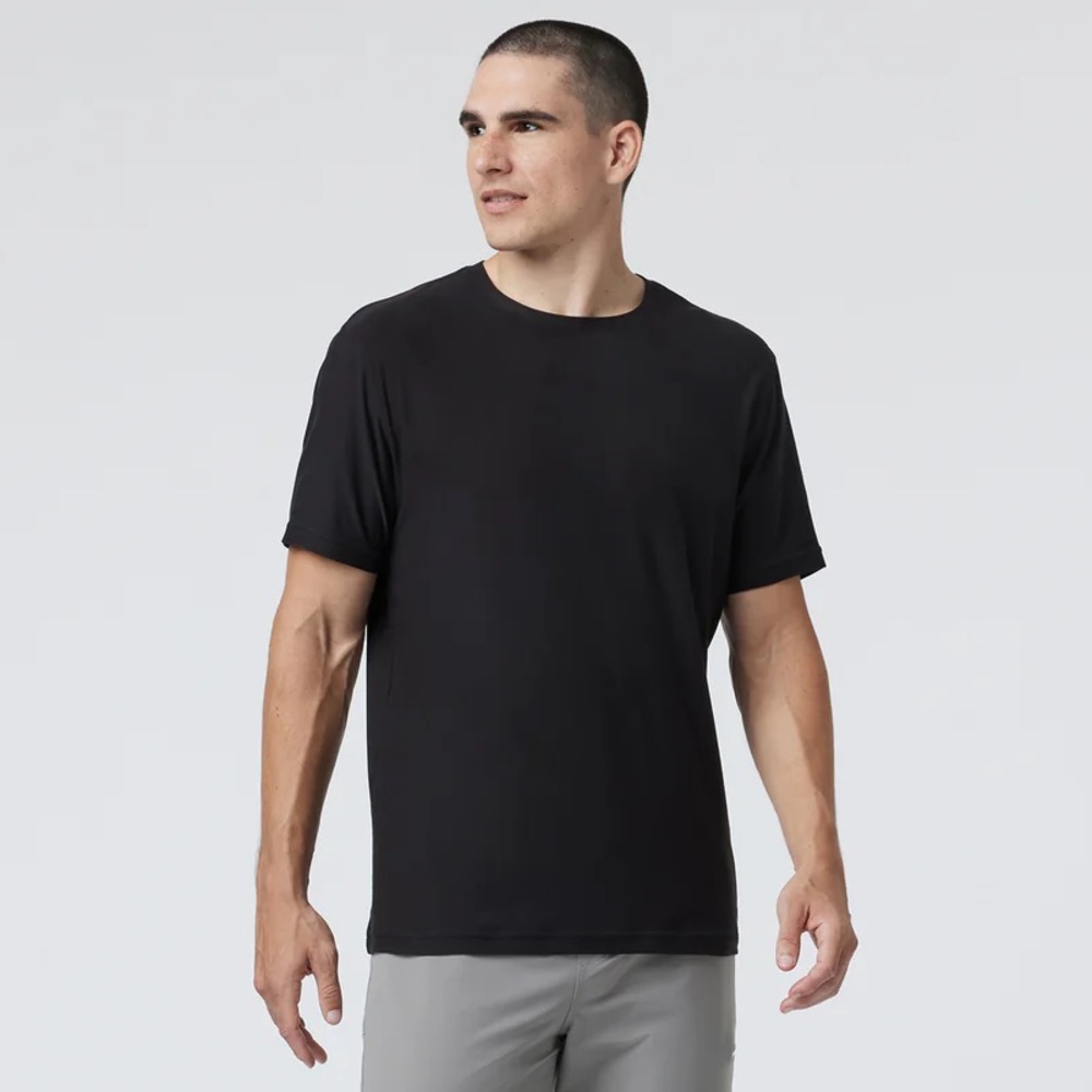 Vuori NWT Strato Tech Tee